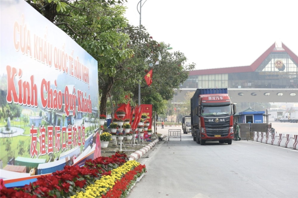 Lạng Sơn: Xuất khẩu nông sản qua các cửa khẩu tăng mạnh